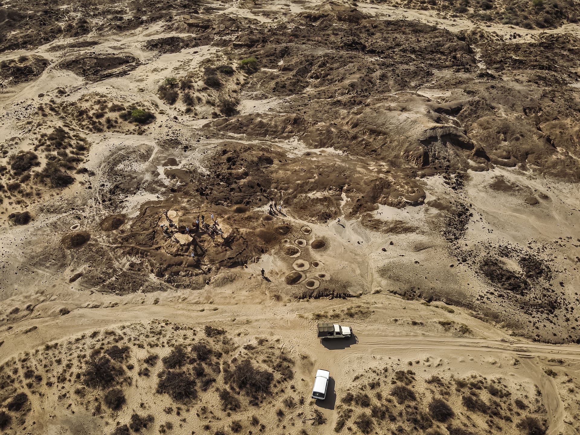 A Koobi Fora dig site from the air — fossil beds in the Turkana Basin